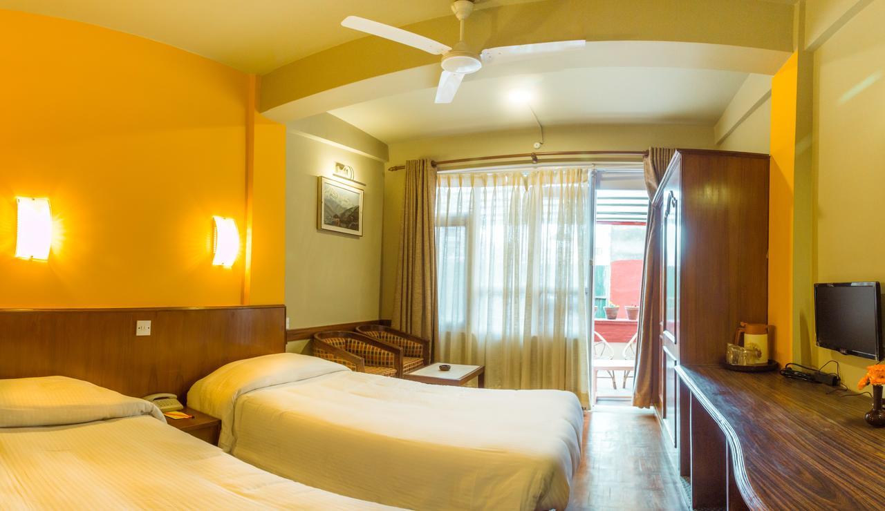 Harati Manor Inn Katmandu Zewnętrze zdjęcie