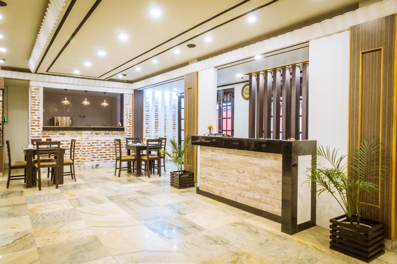 Harati Manor Inn Katmandu Zewnętrze zdjęcie