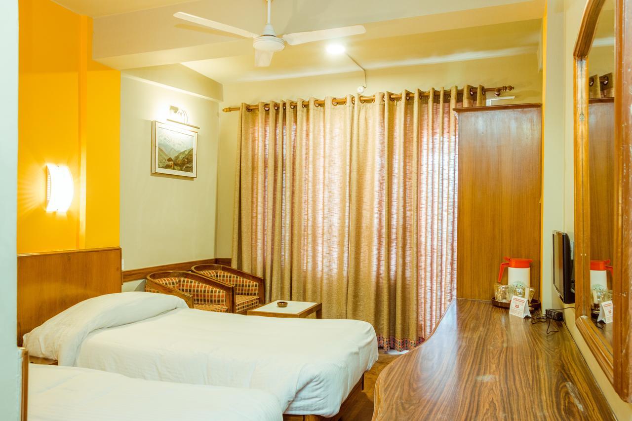 Harati Manor Inn Katmandu Zewnętrze zdjęcie